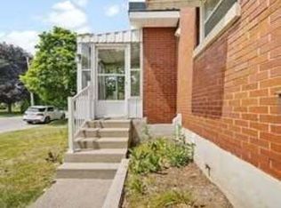 21 Thomson St, Barrie, ON