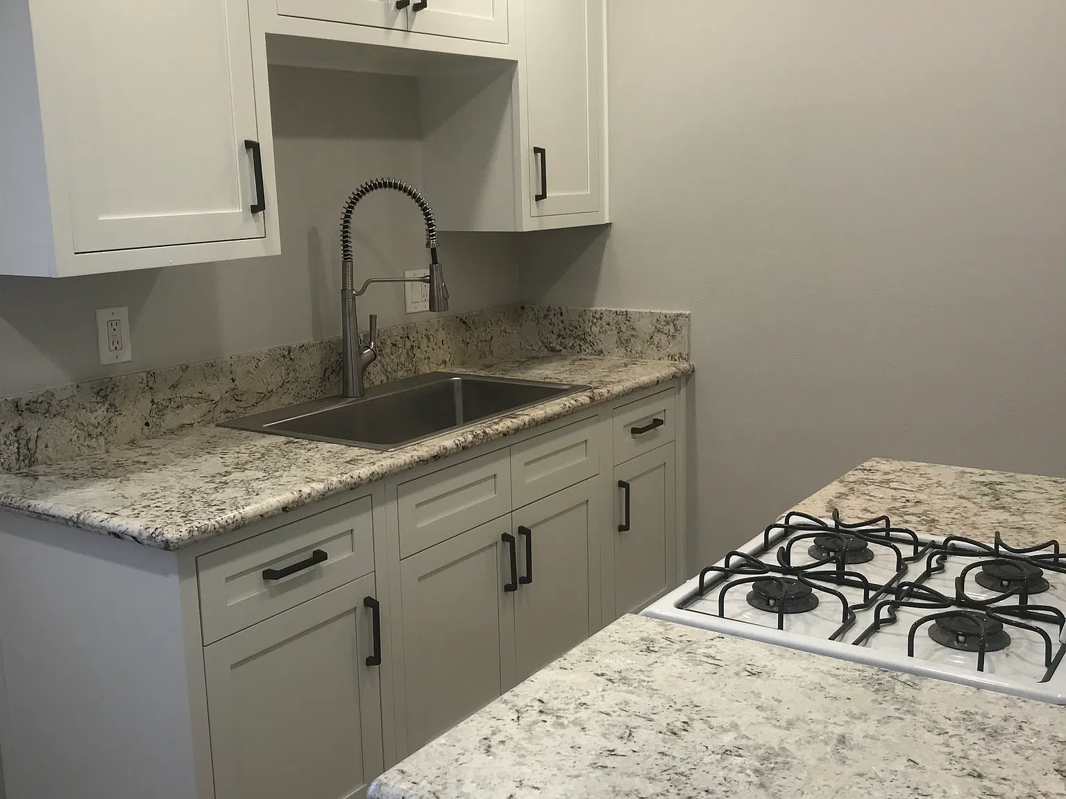 1 bed, 600 sqft, $1,950 — Photo 2