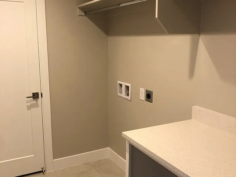655 S Malorie Way — Photo 10