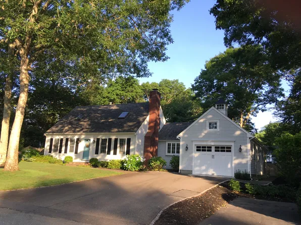 23 Seabreeze Drive, Bourne, MA 02532
