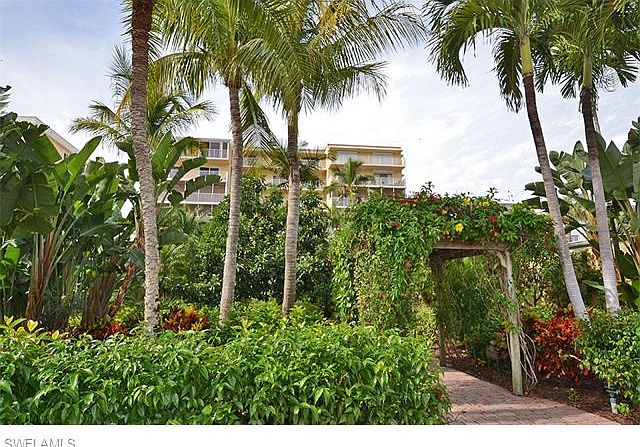1st image of 1977 Gulf Shore Blvd N APT 704