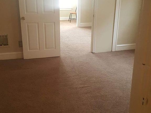 5th image of 5149 Highland Ave