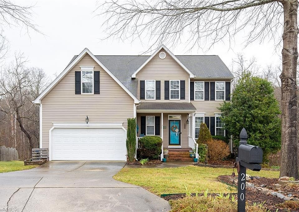 1st image of 200 Jamestown Oaks Dr