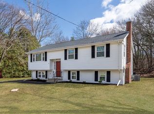 8 Potter Rd, Framingham, MA 01701