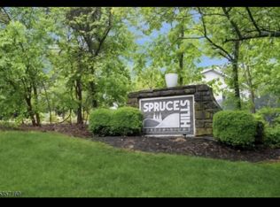 2012 Spruce Hills Dr #2012, Glen Gardner, NJ 08826