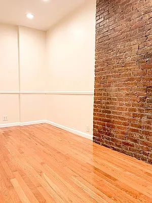 Rented by Tolmas Corporation | media 14