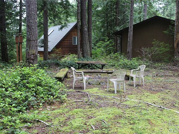 3rd image of 20 N Kitsap Pl S