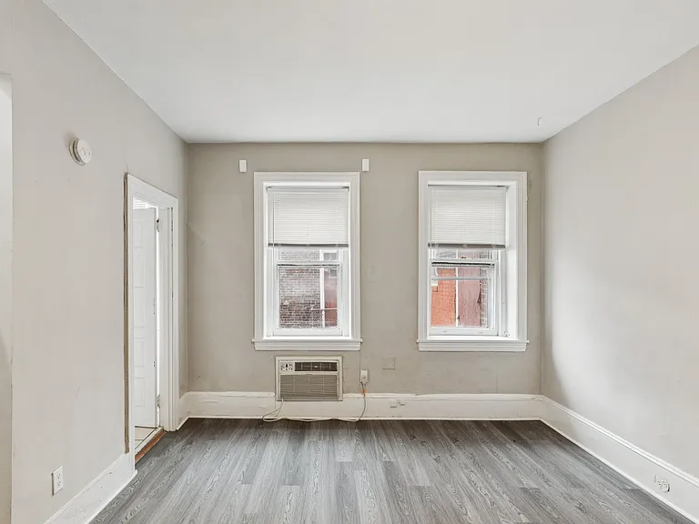 3431 Spring Garden St #3B — Photo 8