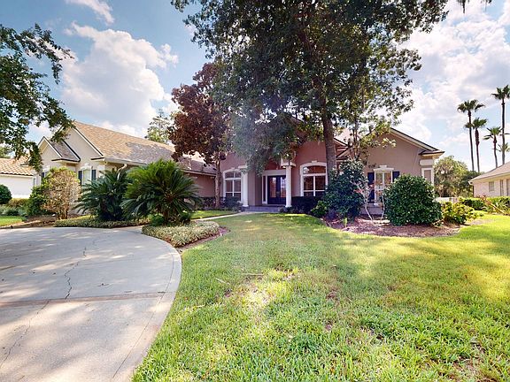 5th image of 1334 Charter Ct E