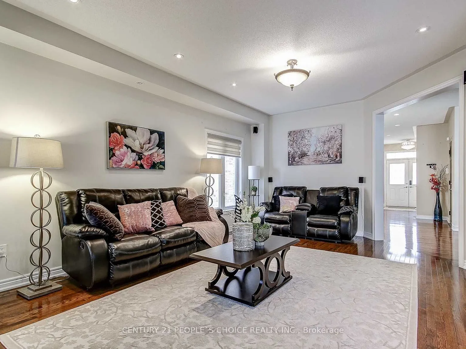 4 bed, $3,300 — Photo 4