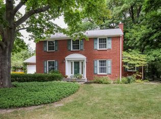 2635 Lake Dr SE, East Grand Rapids, MI 49506