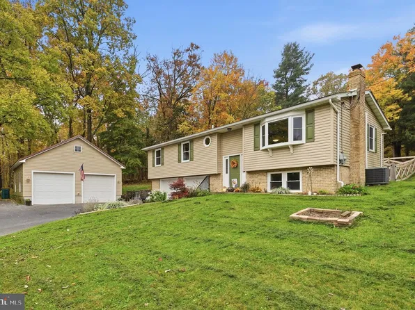13385 Seibert Ave, Waynesboro, PA 17268