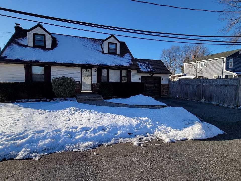 1st image of 613 6th Street