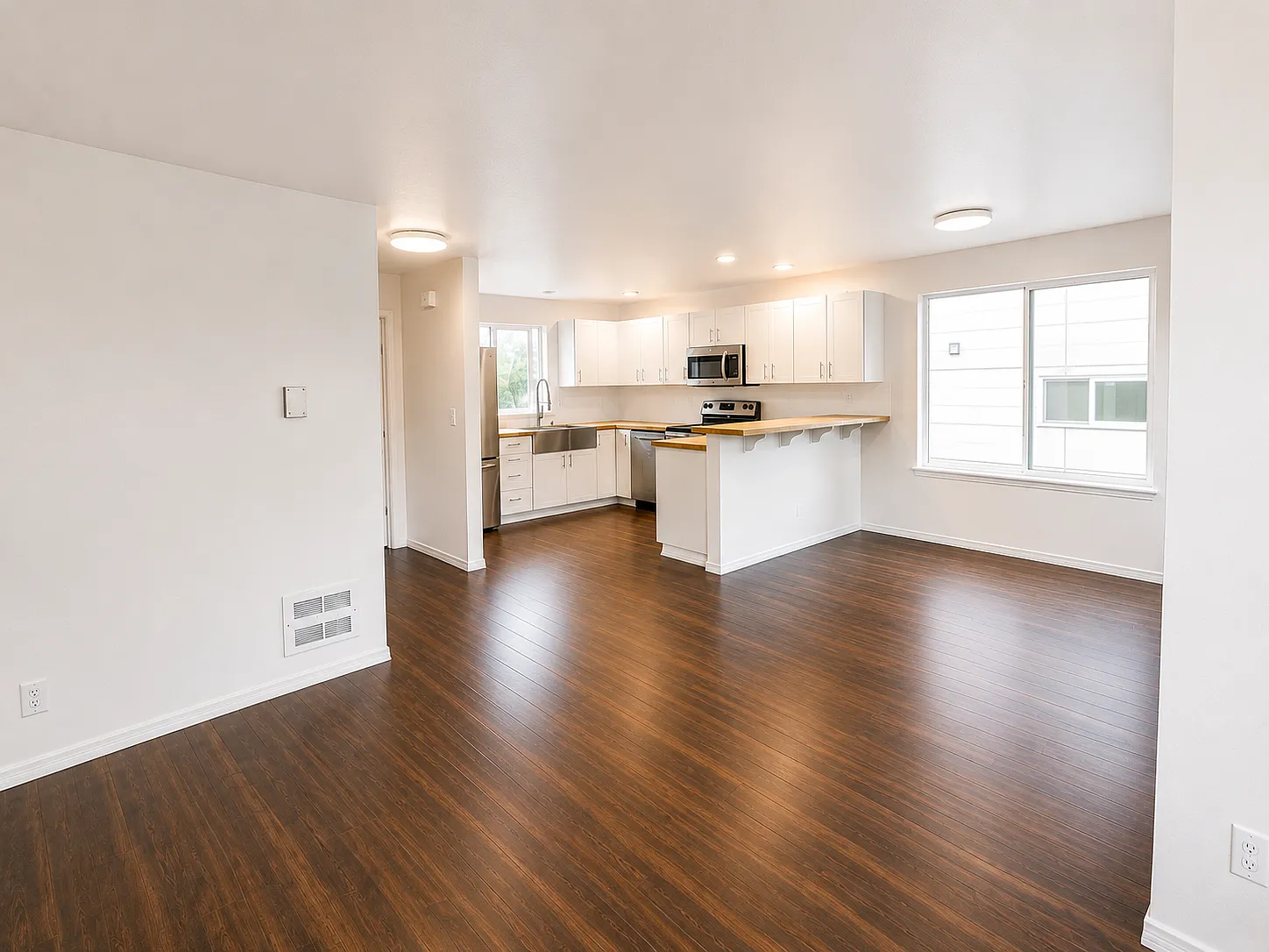 8613 Delridge Way SW — Photo 2