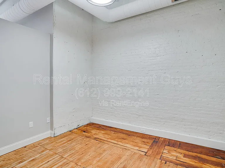 Sibley Lofts — Photo 27