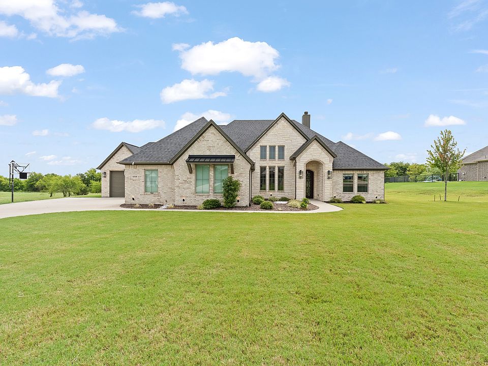 1st image of 6048 Bella Terra Ln