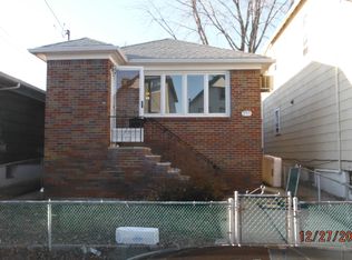 253 Devon St, Kearny, NJ 07032