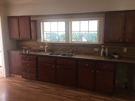 New kitchen cabinets