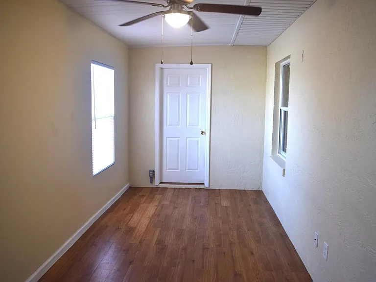 2965 Poplar Ave — Photo 34