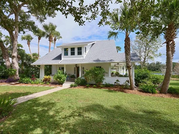 261 N Lakeview Dr, Lake Helen, FL 32744