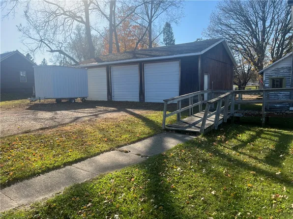 119 E Park Avenue, Birchwood, WI 54817