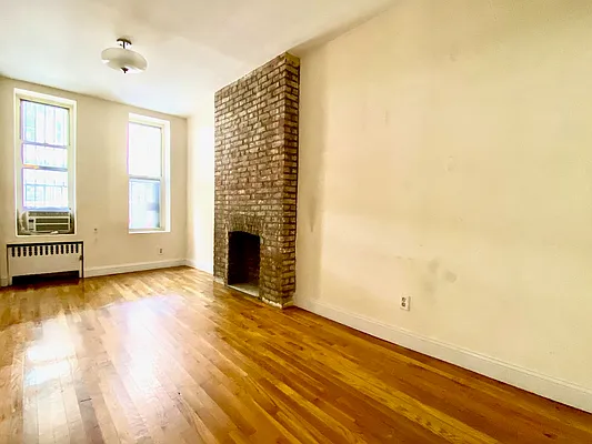 Rented by Corcoran | media 8