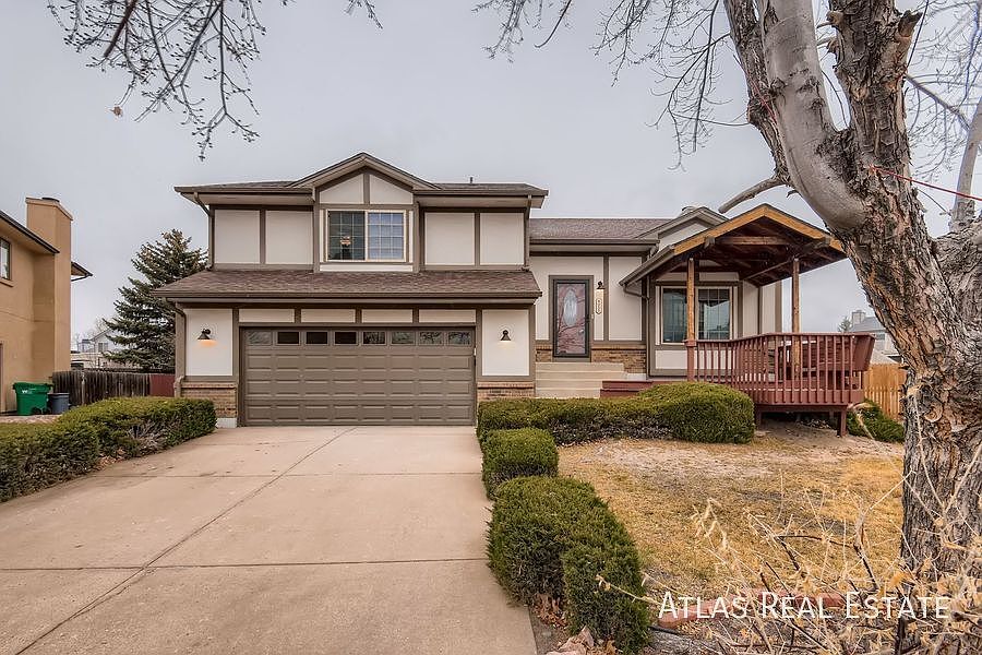 1st image of 8055 Pinoak Ct