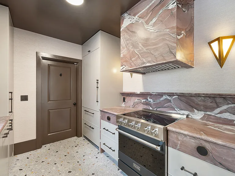 3415 N Flagler Dr — Photo 23