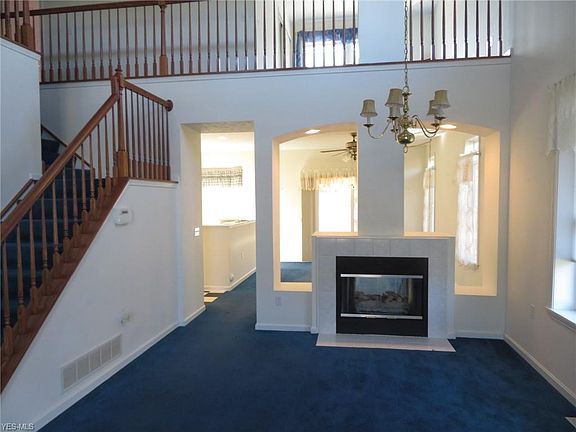 3rd image of 10363 River Rock Ln