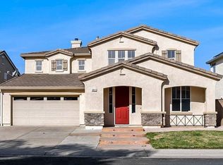 6817 Sao Tiago Way, Elk Grove, CA 95757