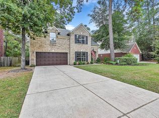 315 E Golden Arrow Cir, Spring, TX 77381