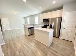 141 Quiet Man Dr, Jarrell, TX 76537