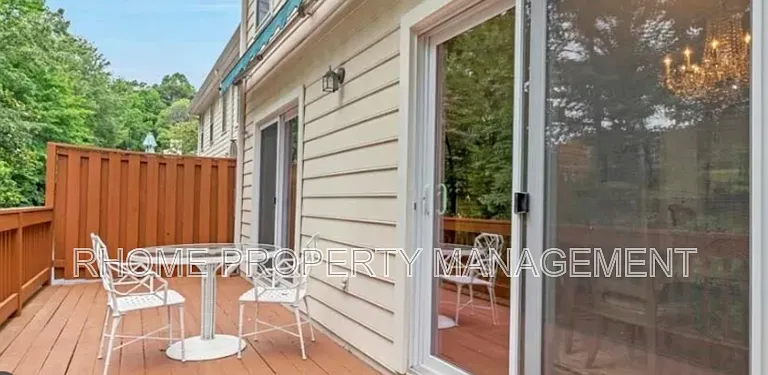 903 Dunwoody Chace — Photo 15