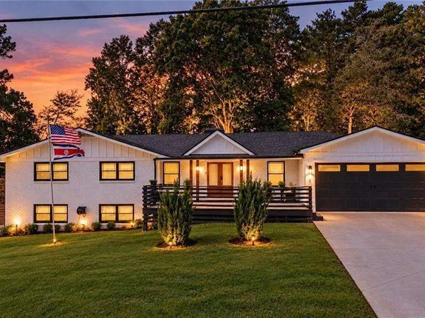 3870 Russell St SW, Smyrna, GA 30082