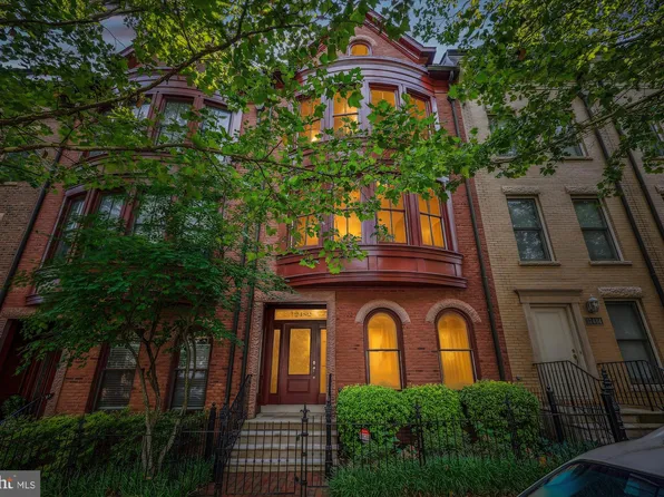 12482 Ansin Circle Dr, Potomac, MD 20854