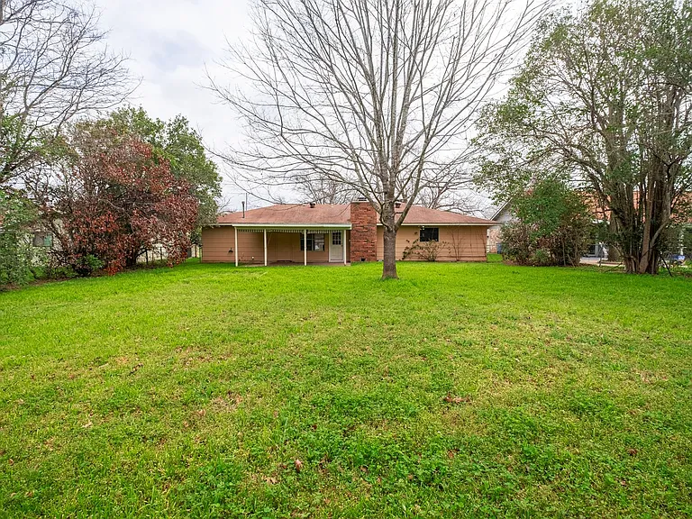 5404 Salem Hill Dr — Photo 23