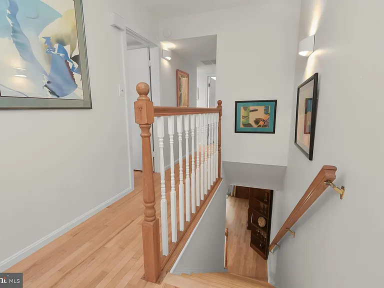 4 Dudley Ct #2 — Photo 25