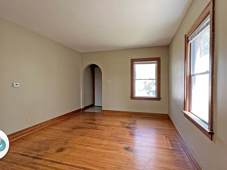 213-215 6th Pl NW #213 — Photo 10