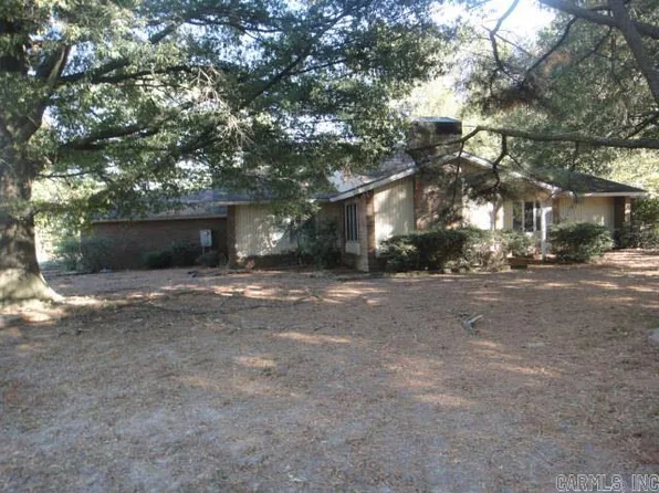 110 S 4th St, Hickory Ridge, AR 72347