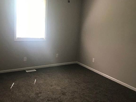 3rd image of 313 Lakeland Dr