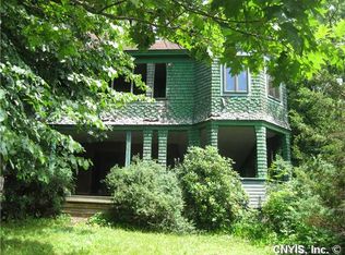 400 Dolphin Point Ln, Moravia, NY 13118