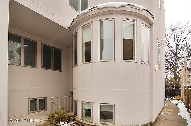 1st image of 254 Chicago Ave APT B