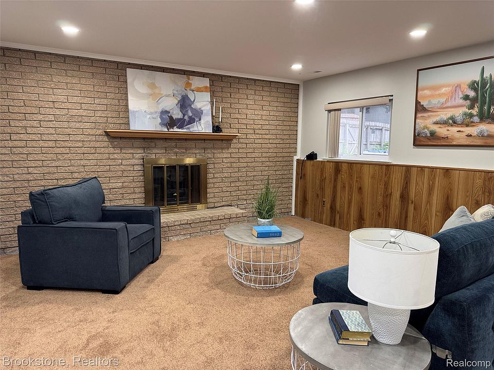 39795 Waldorf Dr, photo 15