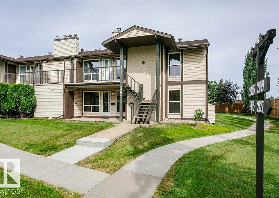 1st image of 2083 Saddleback Rd NW