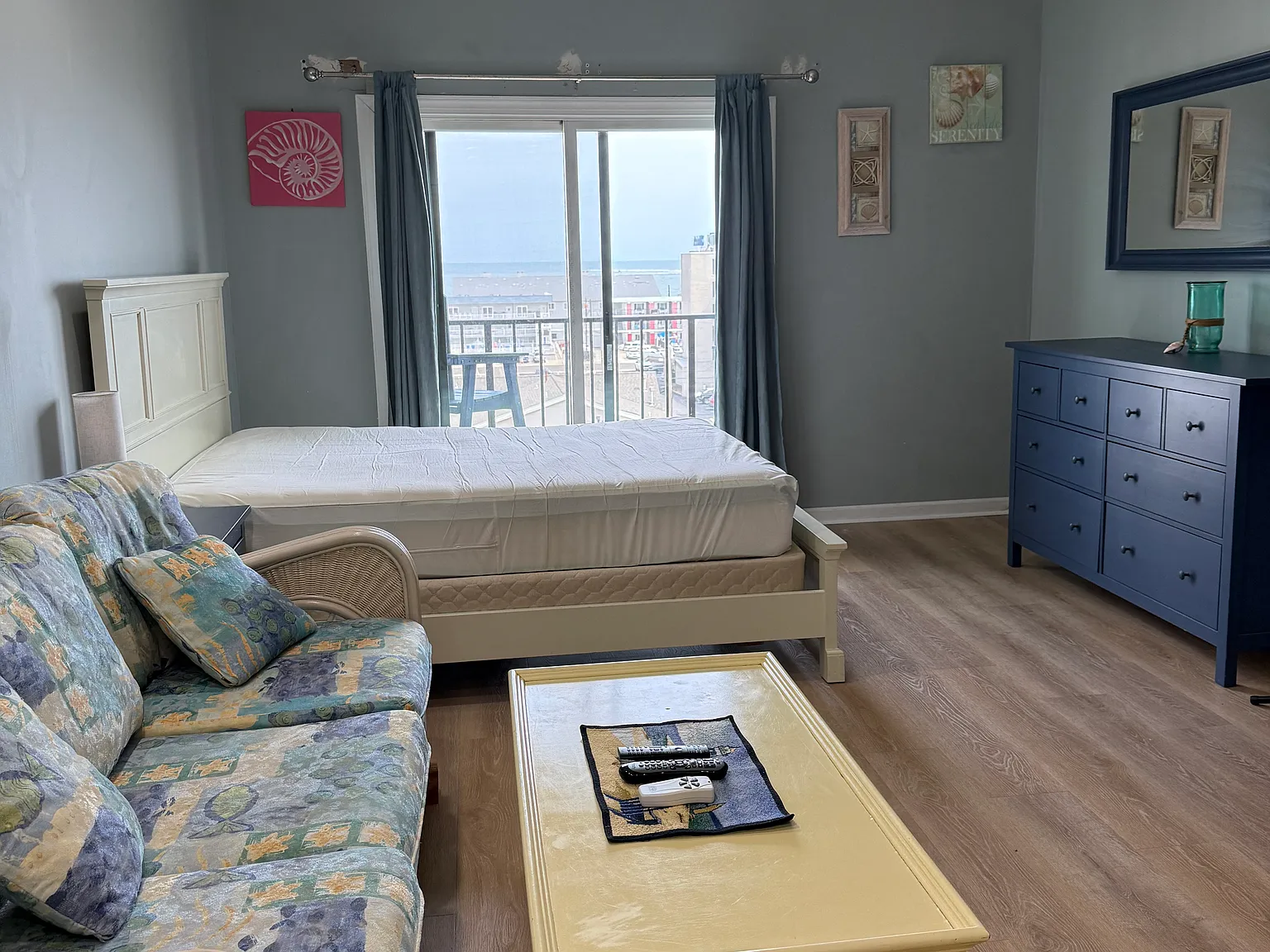 500 Kennedy Drive Dr — Photo 2