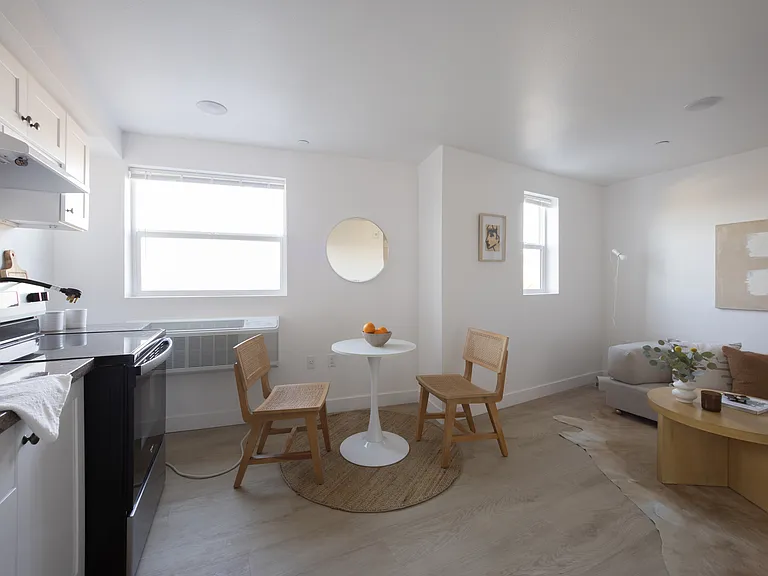 4973 1/2 W 21st St #101 — Photo 8