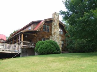 392 Old Bow Rd, Springfield, VT 05156