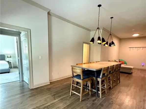 118 Thrush Dr #B, Roswell, GA 30075