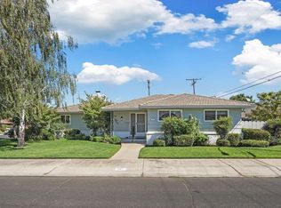 761 Maplewood Dr, Lodi, CA 95240