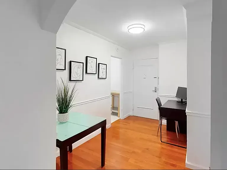 330 E 49th St #12A — Photo 10